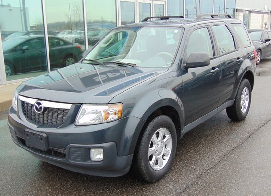 Mazda tribute 2010