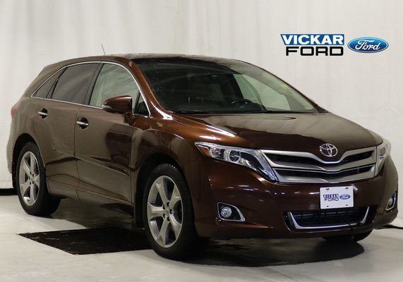 Used 2013 Toyota Venza V6 Awd Leather Moonroof Grey In Winnipeg