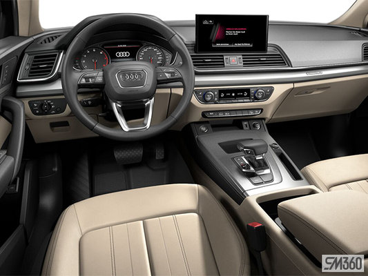 The 2023 Audi Q5 Komfort 45 TFSI