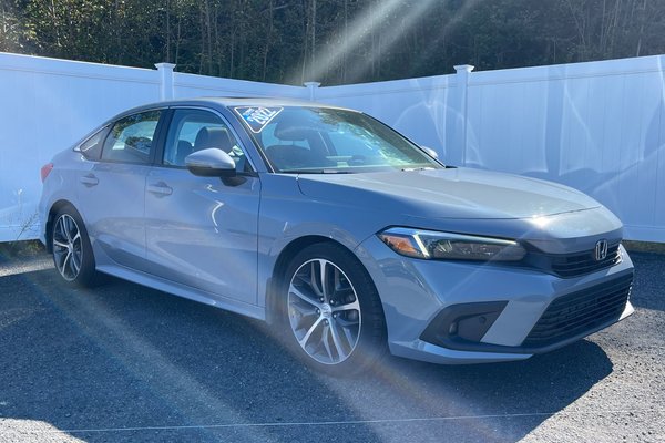 2022 Honda Civic Sedan Touring | Leather | Roof | Cam | Warranty to 2027
