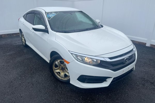2018 Honda Civic LX | 6-Spd | Cam | USB | HtdSeats | Bluetooth