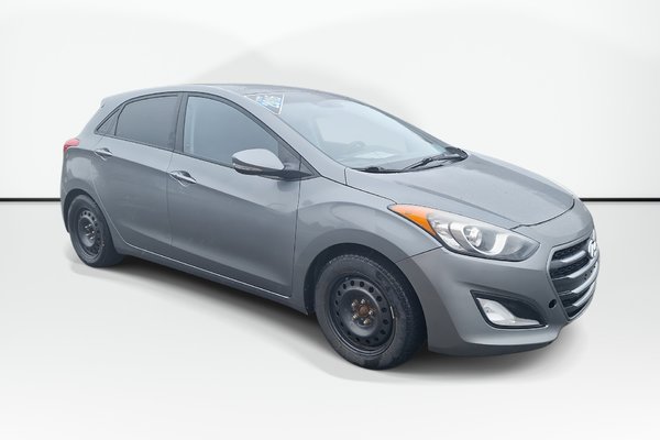 2016 Hyundai Elantra GT | Roof | USB | Htd Seats | Bluetooth