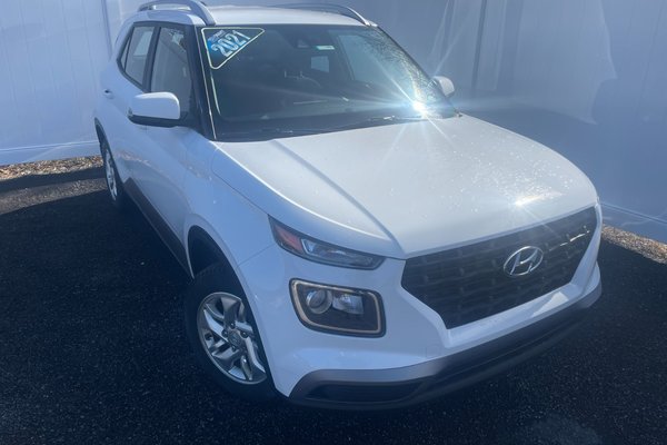2021 Hyundai Venue Preferred | Htdseat | CAM | USB | Warranty to 2026