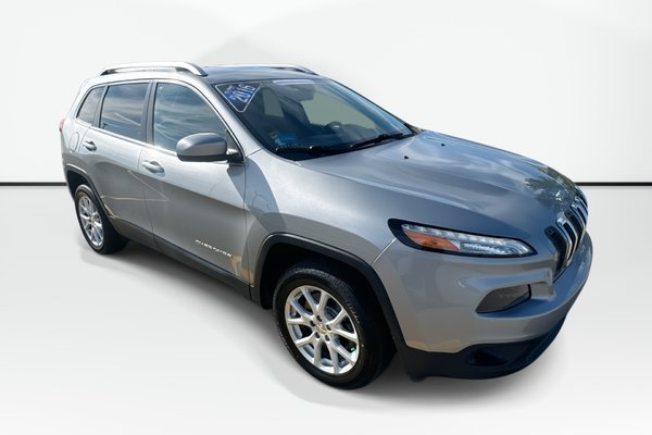 2016 Jeep Cherokee North | Leather | Cam | USB | Htd Wheel