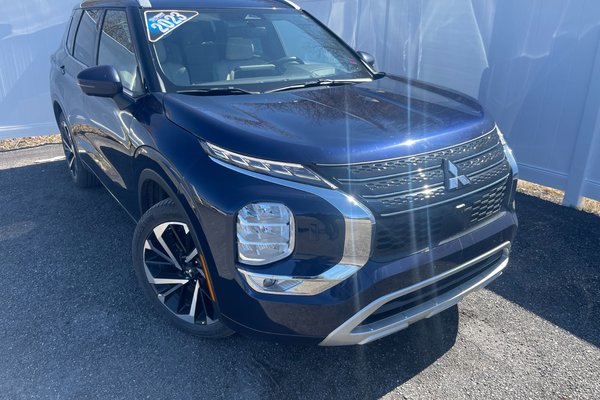 2023 Mitsubishi Outlander GT S-AWC | Leather | Nav | Sunroof | Htd Seats