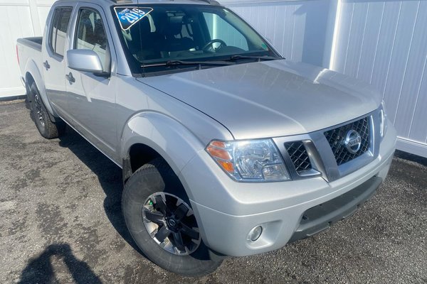 2019 Nissan Frontier Pro-4X | Leather | Roof | Cam | USB | Bluetooth