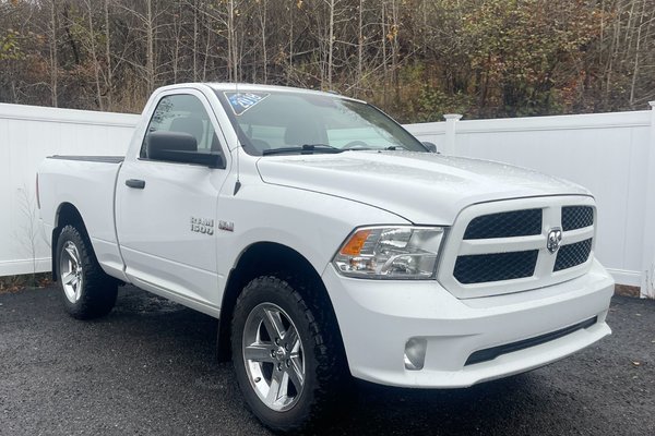 2018 Ram 1500 Express | Cam | USB
