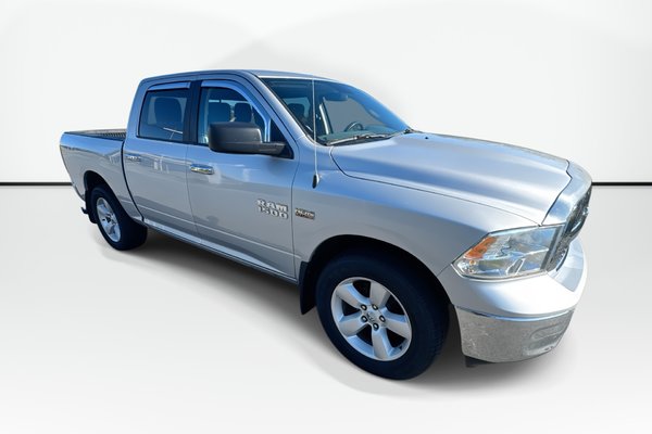 2018 Ram 1500 SLT | Crew | 4x4 | USB