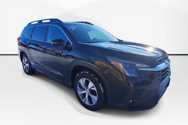 2023 Subaru Ascent Touring | Roof | Cam | Htd Wheel | USB