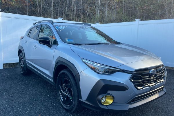 2024 Subaru Crosstrek Onyx | SunRoof | Cam | USB | Warranty to 2028