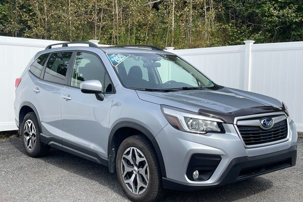 2020 Subaru Forester Touring| Roof | Cam | USB | Warranty to 2025