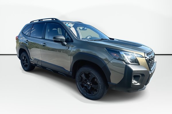 2024 Subaru Forester Wilderness | All Weather Seats | Roof | Htd Whee