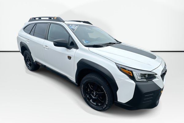 2022 Subaru Outback Wilderness | Roof | Cam | USB | Warranty to 2027