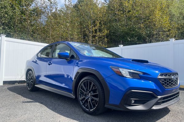 2023 Subaru WRX Sport | Roof | 6Spd | CAM | USB| Warranty to 2028