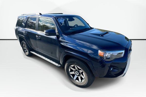 2023 Toyota 4Runner TRD SPORT | Cam | USB | Warranty to 2028