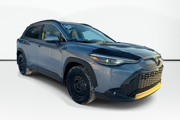 2024 Toyota Corolla Cross XSE Hybrid AWD | Cam | USB | Warranty to 2029