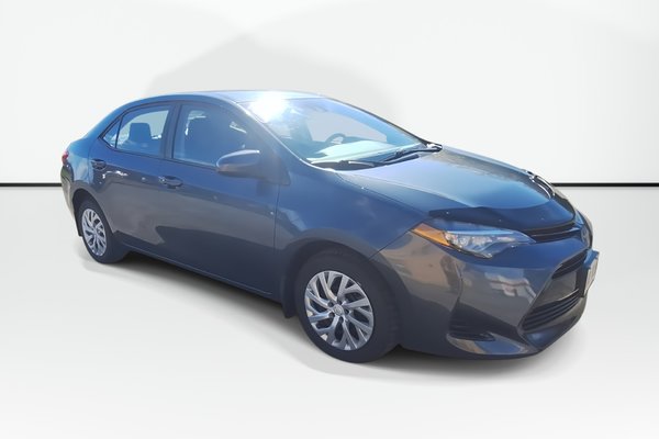 2017 Toyota Corolla LE | Cam | USB | Htd Seats | Bluetooth