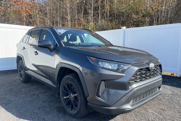 2019 Toyota RAV4 LE |Cam | USB