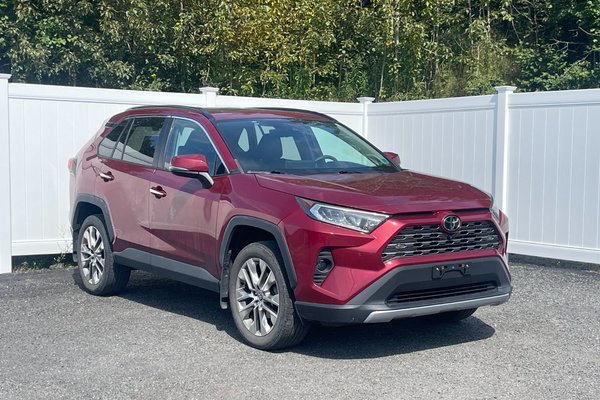 2021 Toyota RAV4 Limited | Leather | Roof | Nav | Warranty to 2026