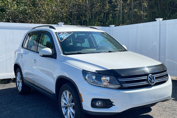 2017 Volkswagen Tiguan Wolfsburg Edition | Leather | CAM | USB | HtdSeat