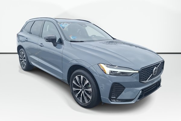 2023 Volvo XC60 Plus Dark Theme | Roof | Nav