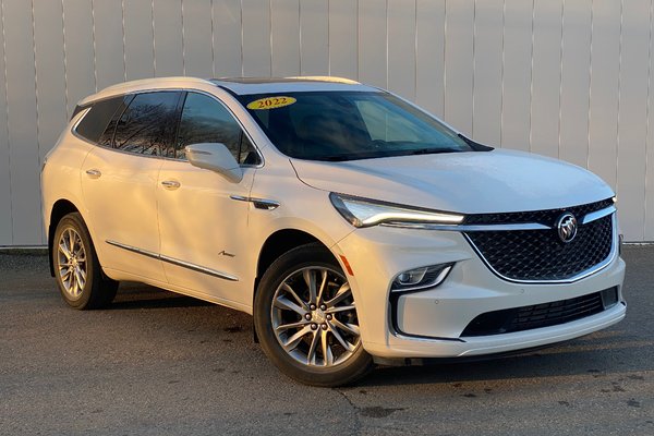 2022 Buick Enclave Avenir | Leather | Roof | Cam | Warranty to 2028