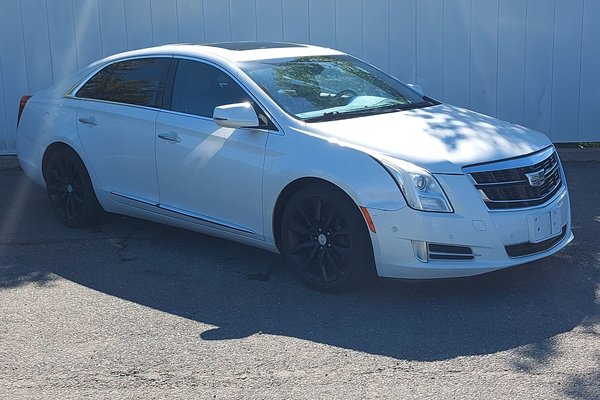 2016 Cadillac XTS Luxury Collection | Leather | HtdSeats | Bluetooth