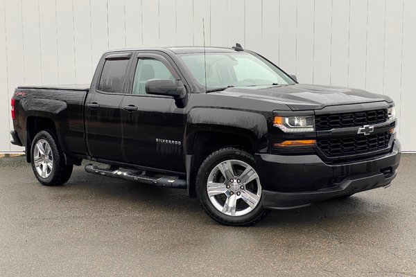 2018 Chevrolet Silverado 1500 Custom | Cam | USB | Bluetooth | Keyless | Cruise