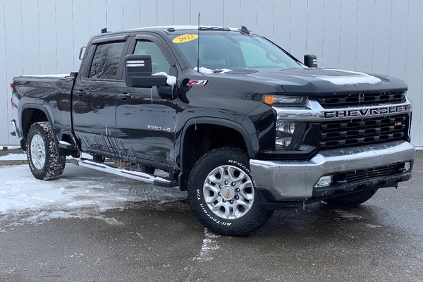 2022 Chevrolet Silverado 2500HD LT | GAS | Cam | USB | XM | HtdWheel | Bluetooth