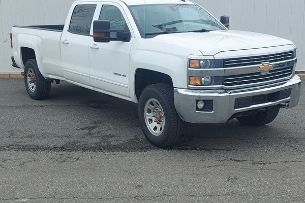 2016 Chevrolet Silverado 3500HD LT | Cam | Bluetooth | AC | Cruise | Aux | USB