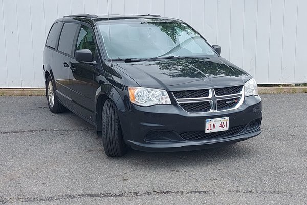 2015 Dodge Grand Caravan SXT | Bluetooth | Cruise | Keyless | Aux | Tilt