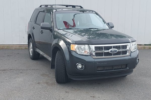 2009 Ford Escape XLT | XM | Rails | Cruise | CD | Aux | PwrWindows