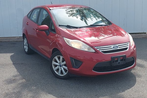 2012 Ford FIESTA SE SE | Bluetooth | USB | XM Radio | CD | Aux