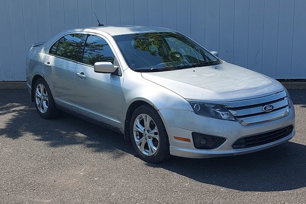 2012 Ford FUSION SE | PwrWindows | Tilt | Keyless Entry | CD | XM