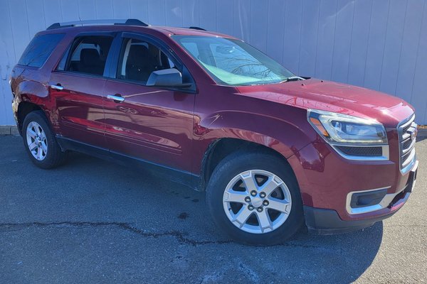 2016 GMC Acadia SLE | AWD | Cam | XM | 7-Pass | HtdSeats | PwrGate