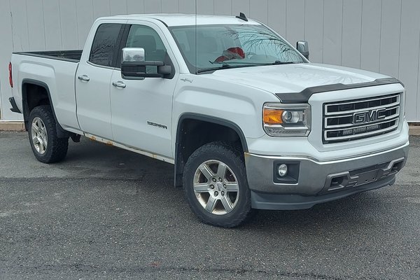 2015 GMC SIERRA 1500 SLT | HtdSeats | Cam | Bluetooth | Aux | USB