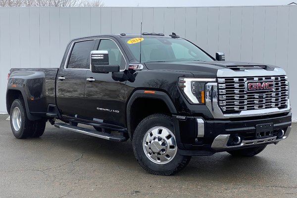 2024 GMC Sierra 3500HD Denali | DIESEL | DRW | Leather | Warranty to 2028