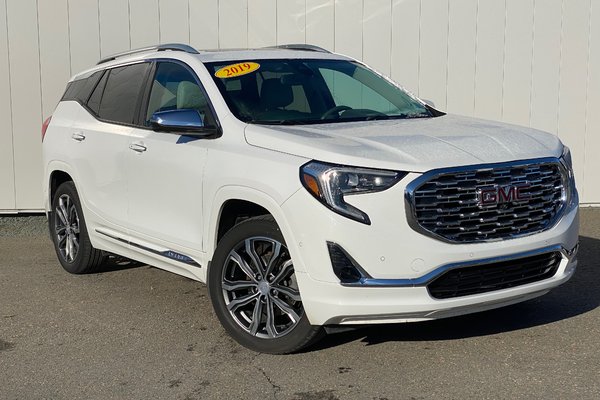 2019 GMC Terrain Denali | Leather | SunRoof | Nav | Cam | USB | XM