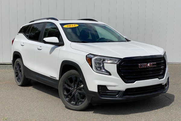 2022 GMC Terrain SLE | SunRoof | Cam | HtdSeats | Warranty to 2027