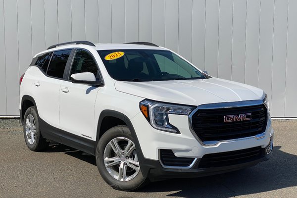 2023 GMC Terrain SLE | Cam | HtdSeats | Cruise | Warranty to 2028