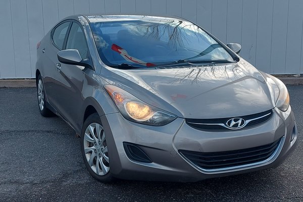 2011 Hyundai Elantra GL | HtdSeats | Bluetooth | PwrDoors | Aux | USB