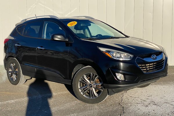 2014 Hyundai Tucson GLS | SunRoof | Cam | USB | HtdSeats | Bluetooth