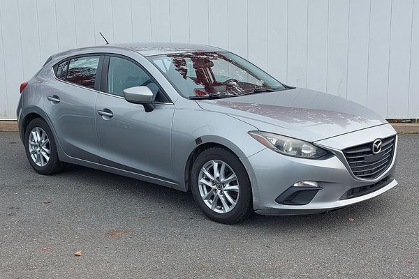 2014 Mazda Mazda3 GS-SKY | HtdSeats | Bluetooth | Aux | USB | CD