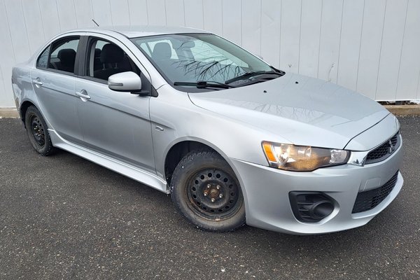 2017 Mitsubishi Lancer ES | 5-Spd | Cam | USB | HtdSeats | Bluetooth