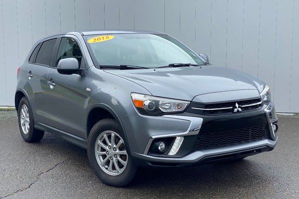 2018 Mitsubishi RVR SE | Cam | USB | HtdSeats | Warranty to 2028