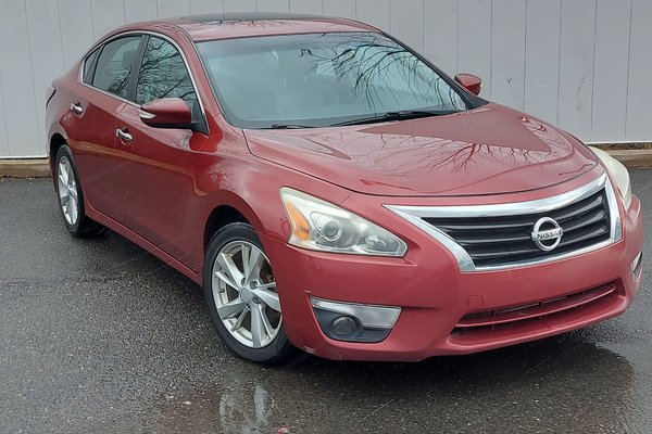 2014 Nissan Altima SL | Leather | HtdSeats | Cam | Bluetooth | CD