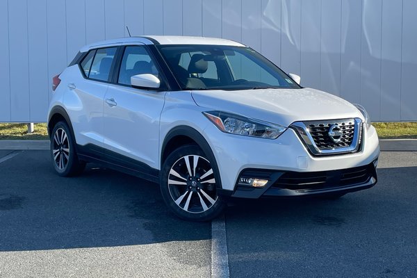 2020 Nissan Kicks SV | Cam | USB | XM | HtdSeats | Warranty to 2025