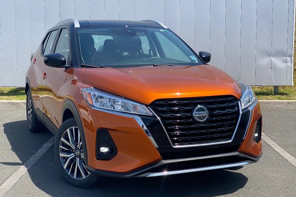 2021 Nissan Kicks SV | Cam | HtdSeats | USB | Warranty to 2026