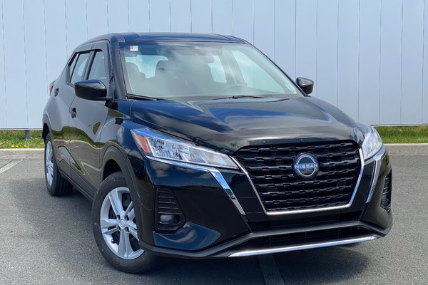 2022 Nissan Kicks S | Cam | USB | BT | Cruise | Warranty to 2027
