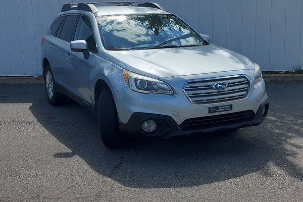 2016 Subaru Outback 2.5i | Blutooth | Cruise | Roof Rails | USB | XM